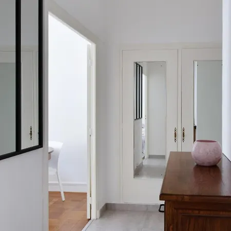 Charming 1br With Balcony And Ac In 10 Min From The Beach - Welkeys *