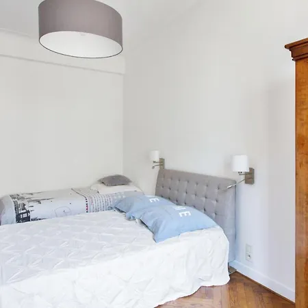 Appartement Charming 1br With Balcony And Ac In 10 Min From The Beach - Welkeys *